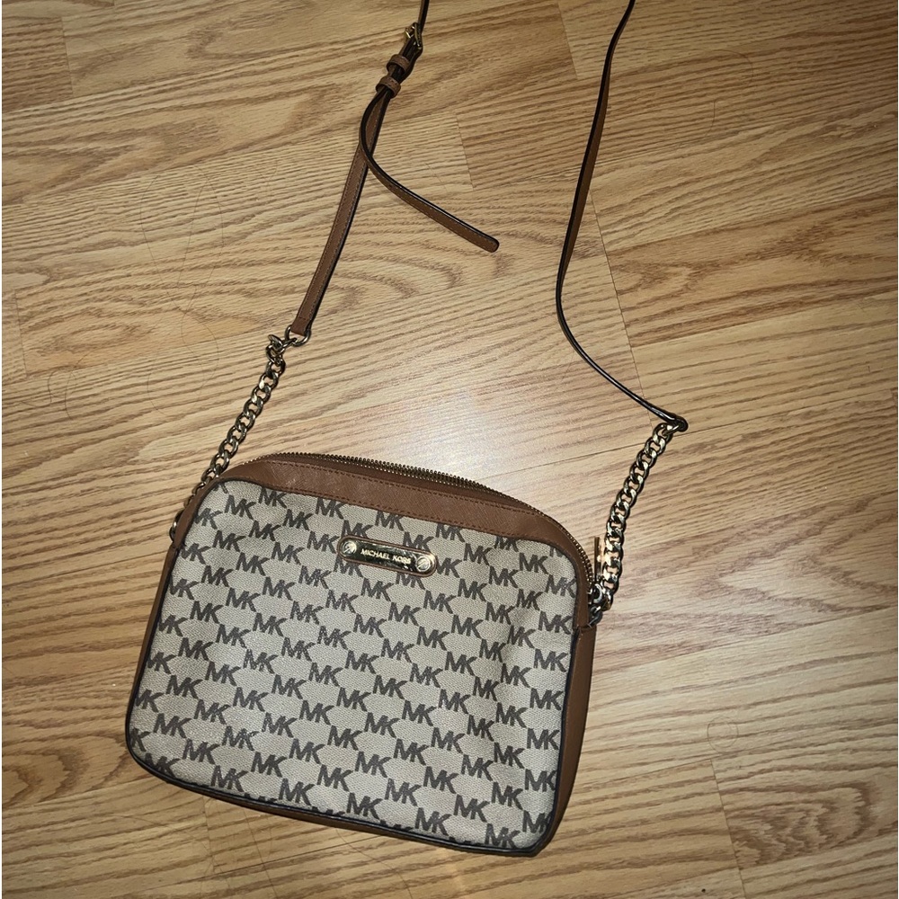 Michael Kors crossbody